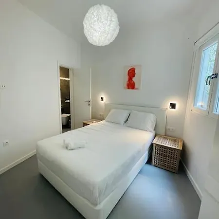130m Luxury In The Heart Of * Athens