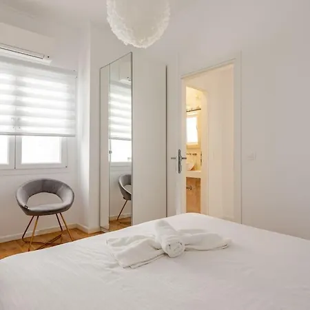 130m Luxury In The Heart Of Athens