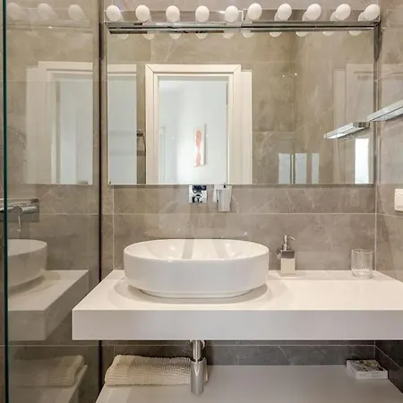 Apartment 130m Luxury In The Heart Of Athens